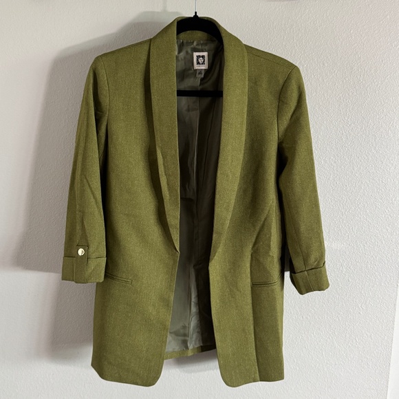 Anne Klein Jackets & Blazers - Anne Klein Olive Green Blazer - Size M